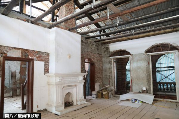 台南原德商東興洋行 預計年底修復完成