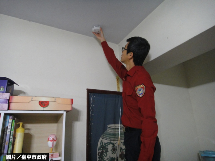 中市動第二預備金　裝住警器免費