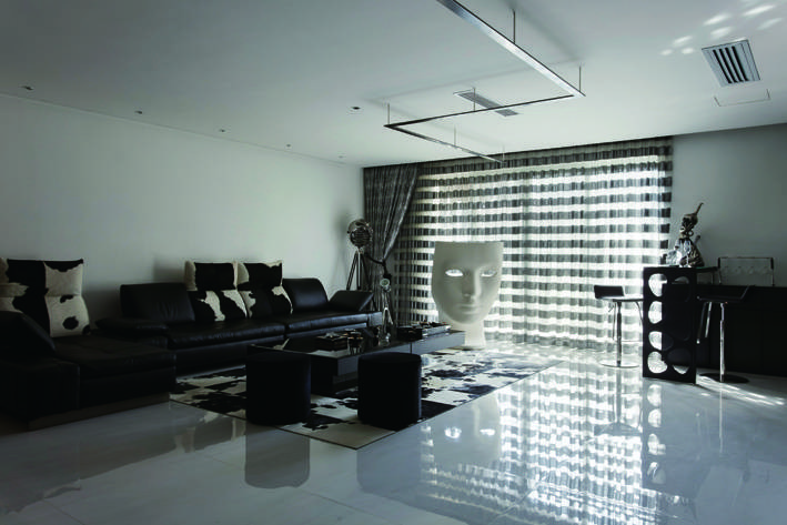 中國富二代的空間品味改造 粹黑白映畫的私密空間