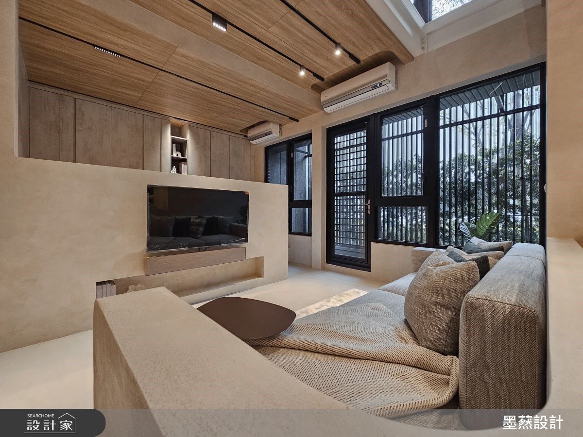 純粹材質與32坪複層的邂逅!溫煦木質佐特殊塗料成就小宅裡的療癒系生活