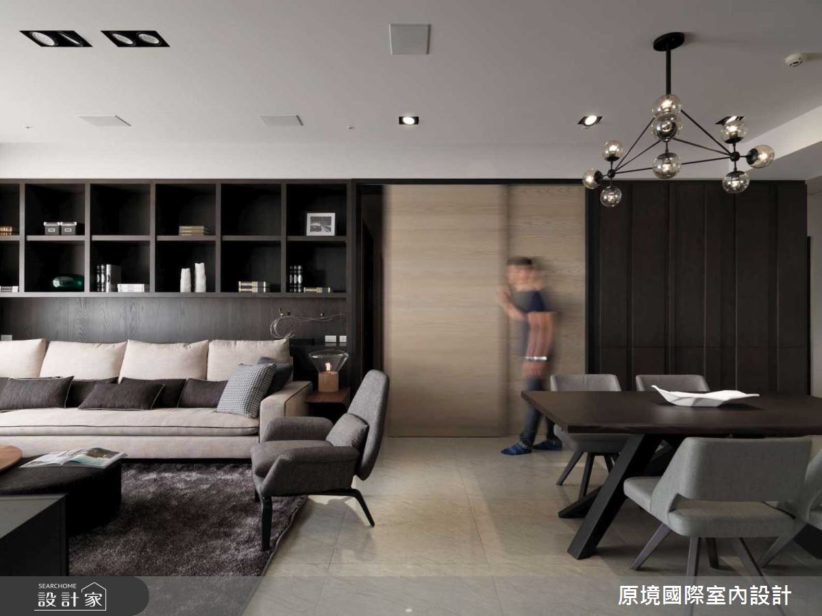 35坪新成屋裡的光影樂章! 窗紗輕舞，光影低語，在現代宅裡綻放甜蜜兩人世界