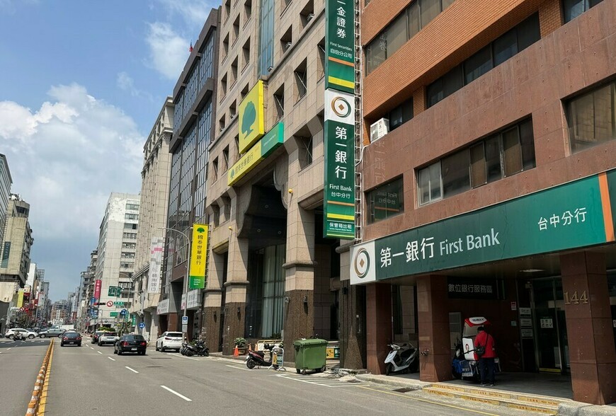 「聽到有人辦新青安，我怎麼覺得值得同情？」一個月薪7萬養4口人的真實困境