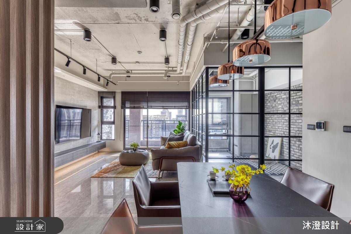 打造有個性的退休生活！46 坪住宅融入 Loft 設計，完美移植蘇活區開放空...