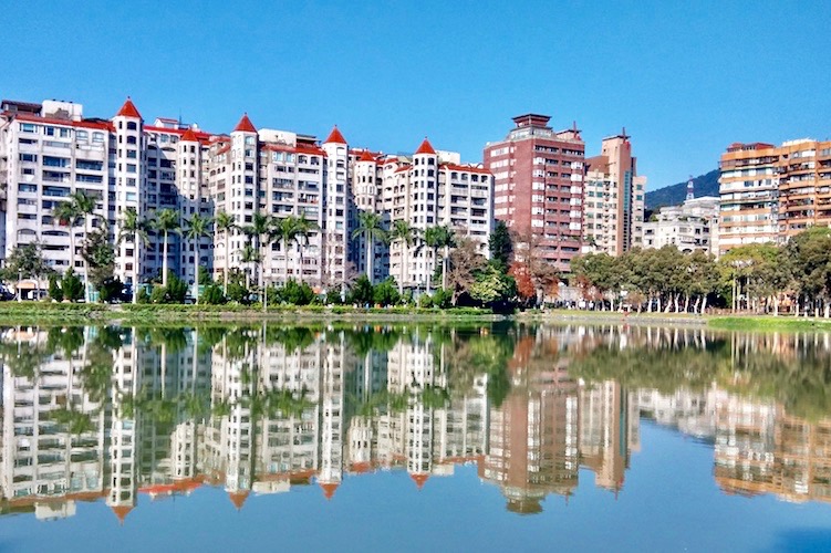 買屋看風水！拒絕和照盆煞為鄰