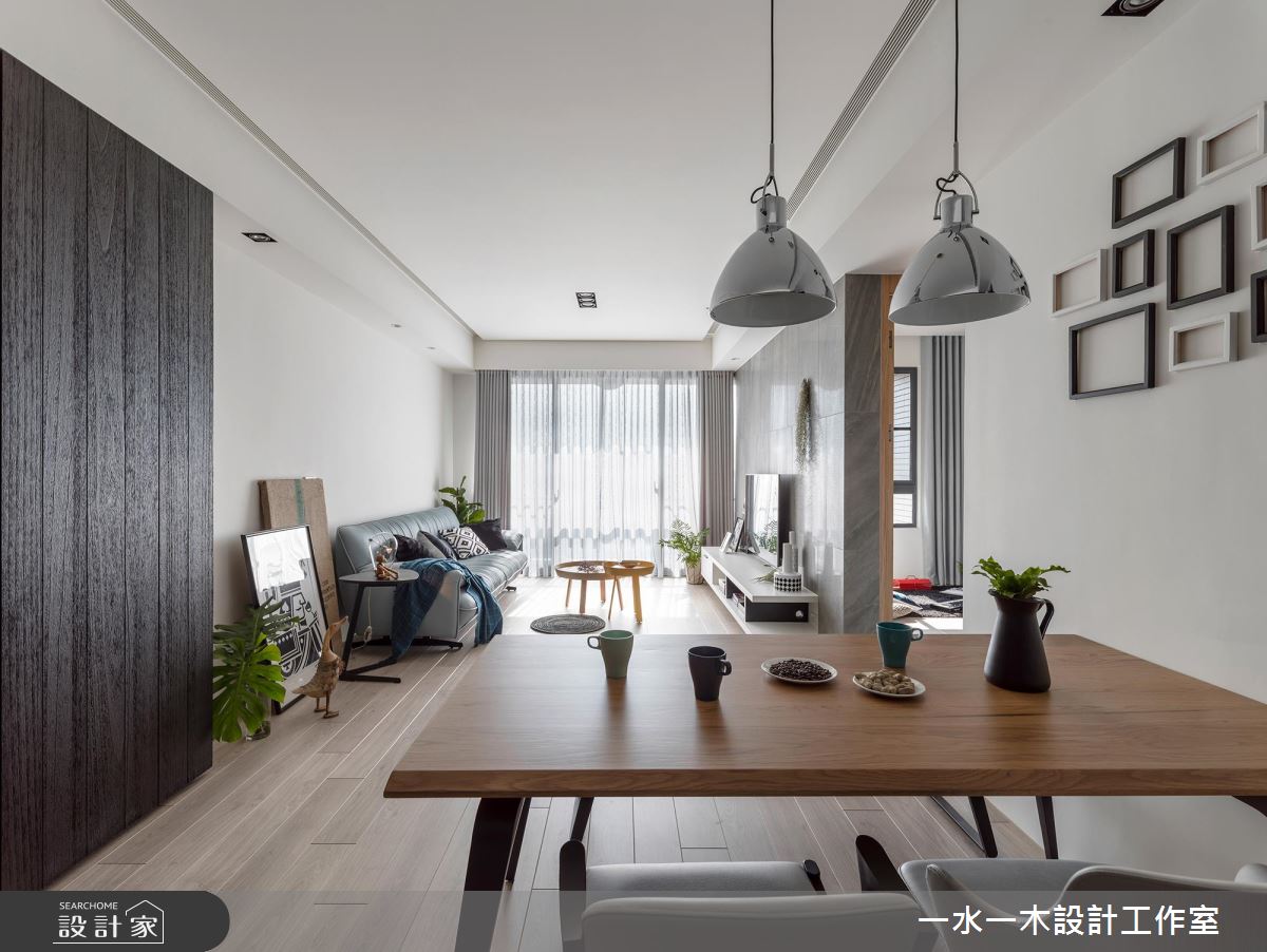 用一首現代風C大調，譜出兩個人的居家戀曲