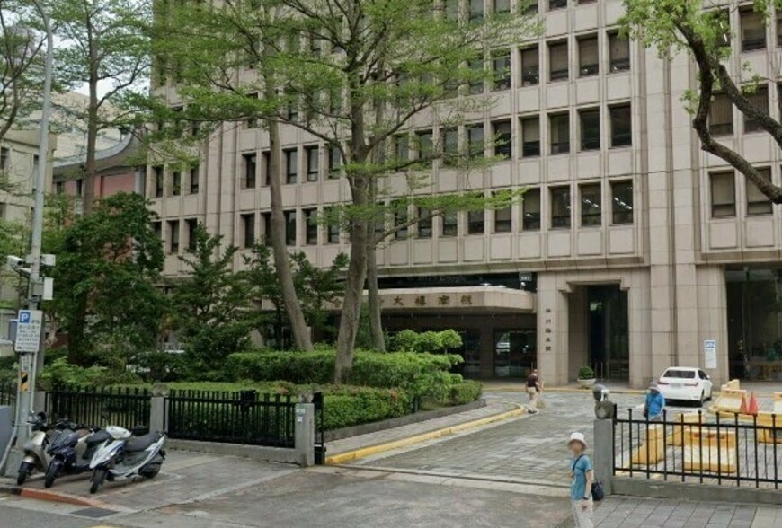 史上最大交屋潮來襲！7萬戶交屋撞上限貸令 專家示警：違約潮恐爆雷