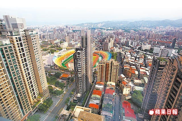 實價登錄3周年 房市量跌18％