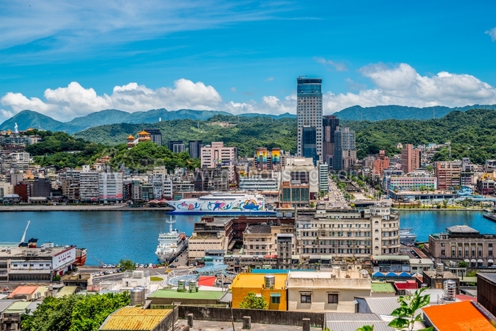 東岸商場開幕跳票  基市：豪雨影響