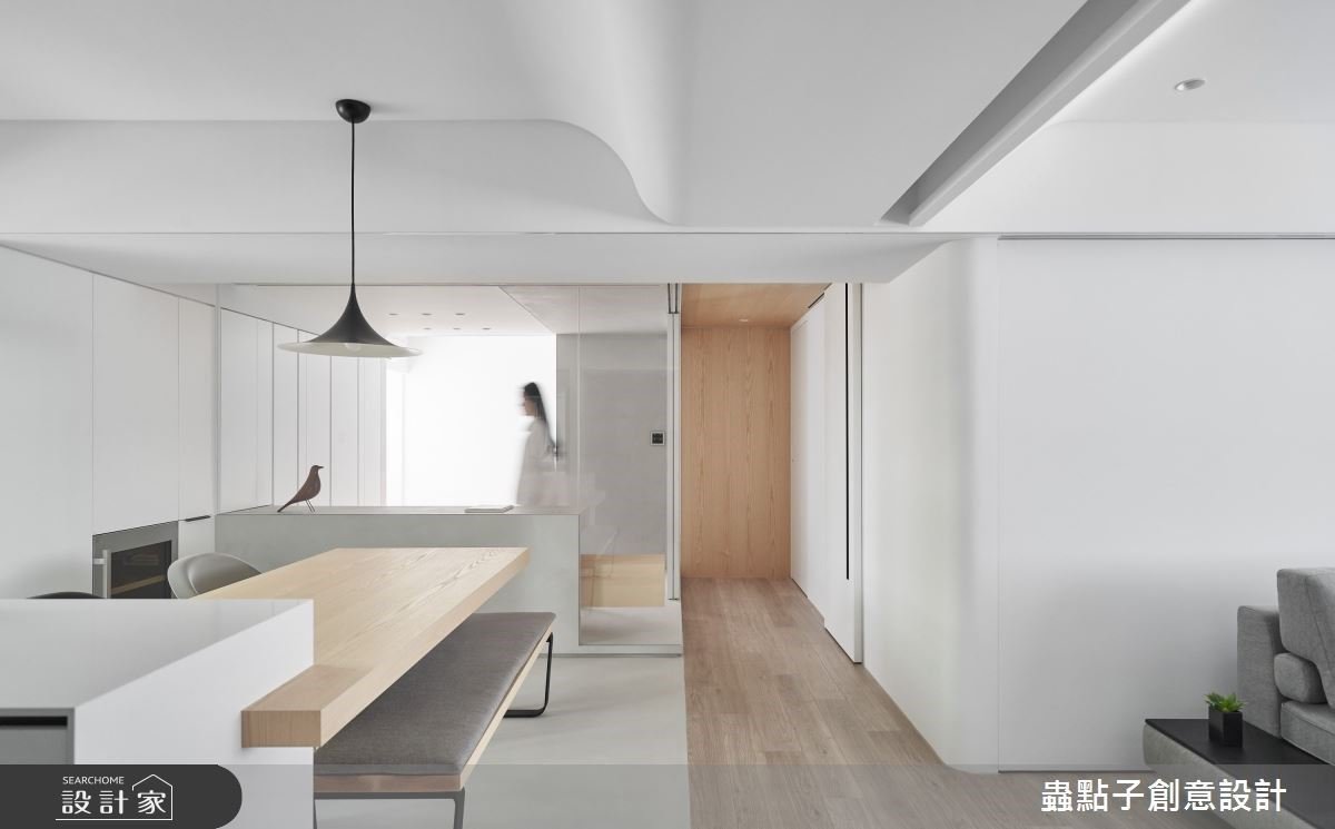 老屋翻新舒適退休宅！拉門巧妙運用，彈性隔間輕啟簡約多元的生活樣貌