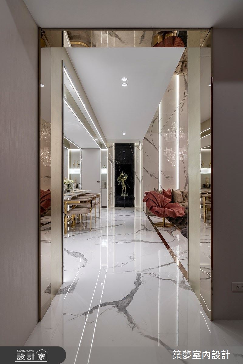 百坪豪宅的粉色女人夢，三代同堂融入佛龕也能成就精品設計！