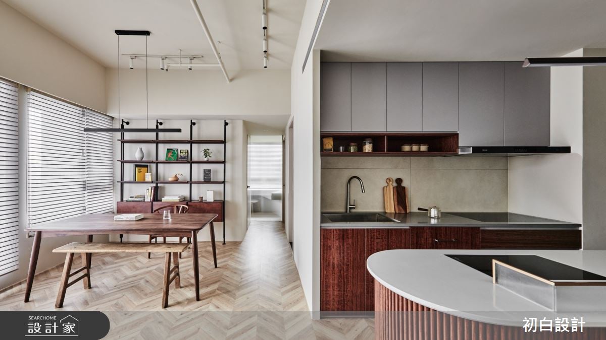 只有15坪還可享中島美廚！混搭現代人文與工業個性，創造不可思議小宅魅力