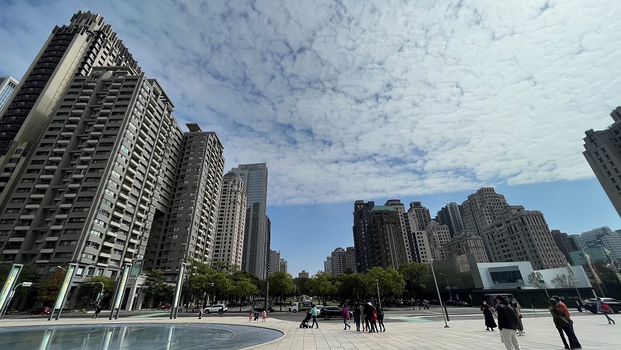 豪宅標準要調降 賴正鎰砲轟：難道要大家都住鳥籠？