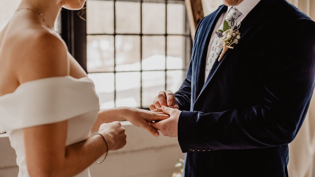 兒把房贈未婚妻 分手媽氣炸 律師喊幸好：拿得回來