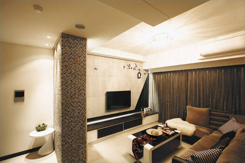 Makeup Space 善用馬賽克磁磚創造空間特色