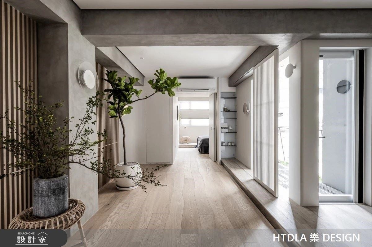 帶著雙親的愛，實現我們的家！老屋化身光感十足的簡約質感風