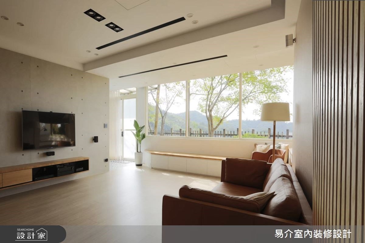 渾然天成的自然景致相伴！療癒現代風改造中古屋，打造舒心的三代同堂宅