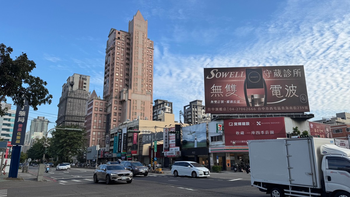 你家巷口倒了八間店，GDP卻創新高，這種經濟數字跟房價漲跌到底有什麼關...