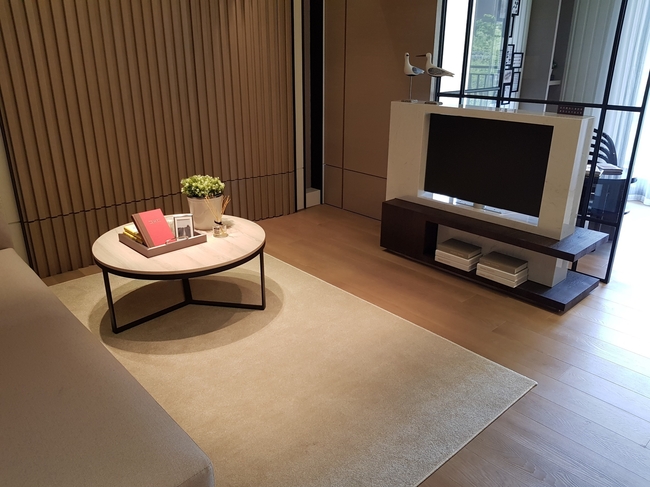 歐洲義式簡約設計 格局分明的都會小空間