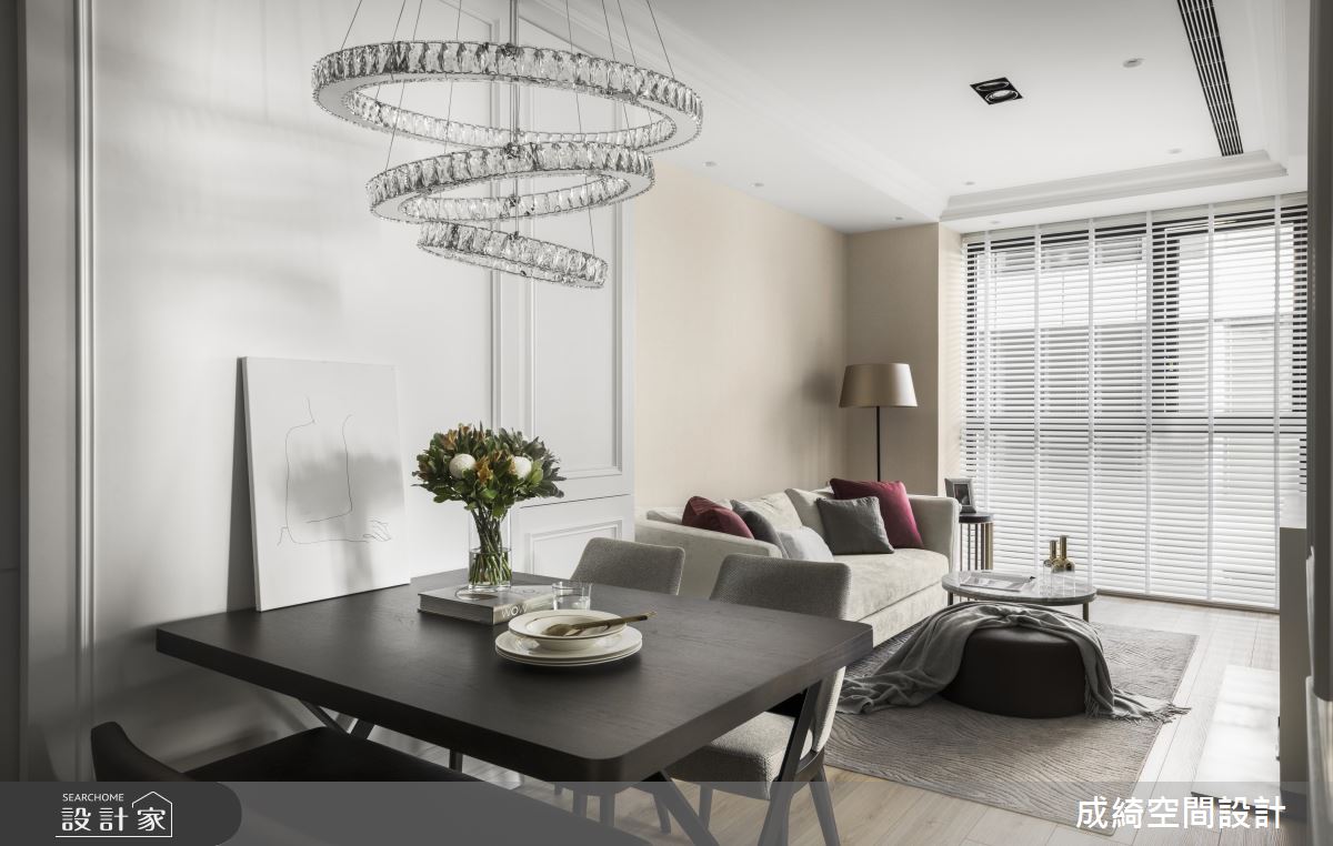 破解狹長住宅的生活難題！坐落日光的 26 坪新古典城堡