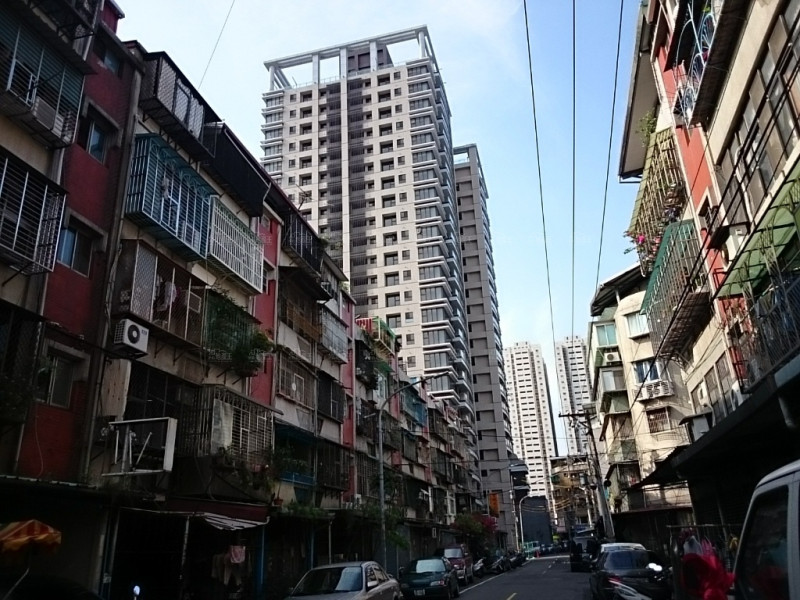 北市老公寓房價相對親民 成入籍北市新選擇