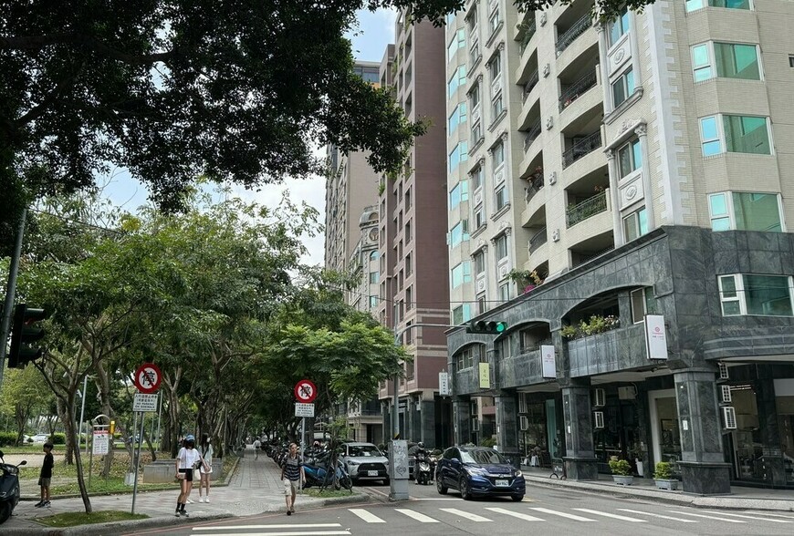  下斡旋後房仲堅持要我跟屋主見面才能談…這是抬轎還是拱我白菜？