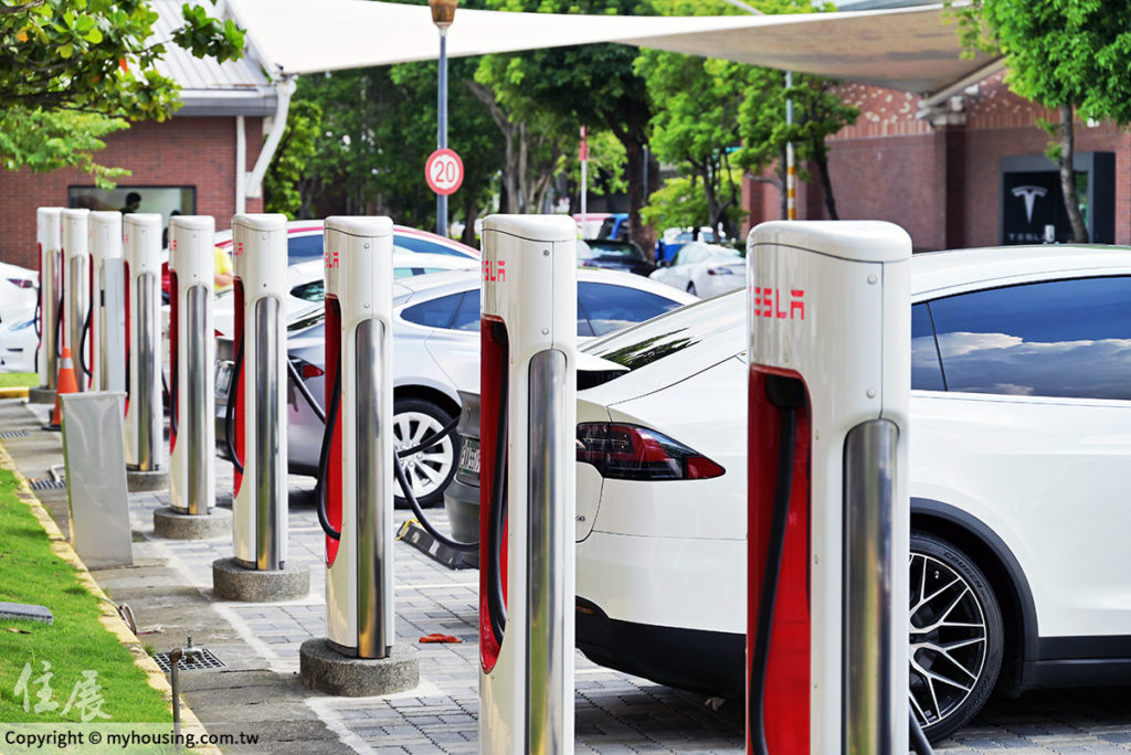 電動車主手腳快點！ 北市明年起補助社區充電樁 百萬預算先搶先贏