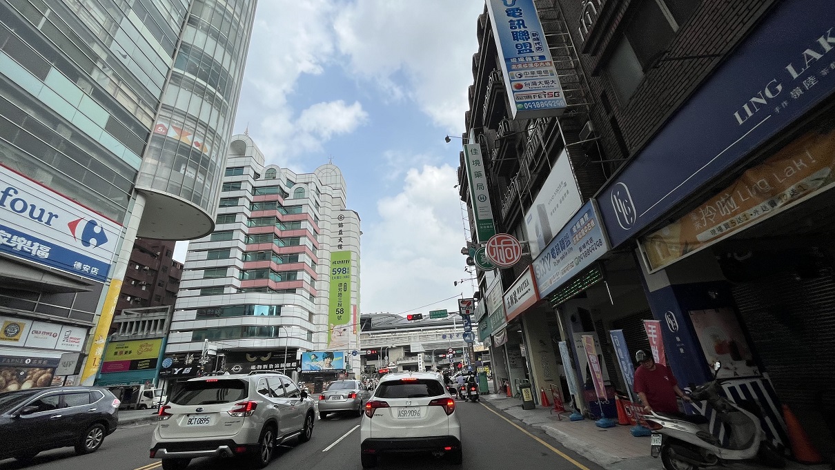周孝宇／台灣騎樓沒比日本窄！卻亂到變行人地獄  問題在這2點