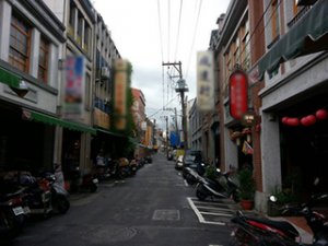 鬼屋誠實賣 另類買方青睞