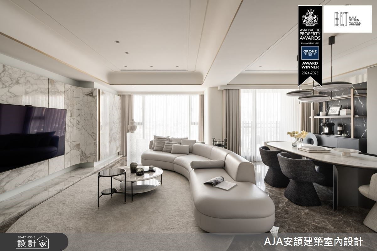 優雅又療癒！時尚現代宅輕抹溫雅奶油白，一舉拿下英國IPA國際地產大獎！