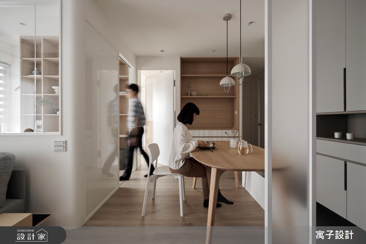 豐富藏書＋你與我＝與書相伴的恬淡日常，30坪北歐宅伴你走過悠然小日子