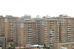 小宅總價低 坪數合宜再下手