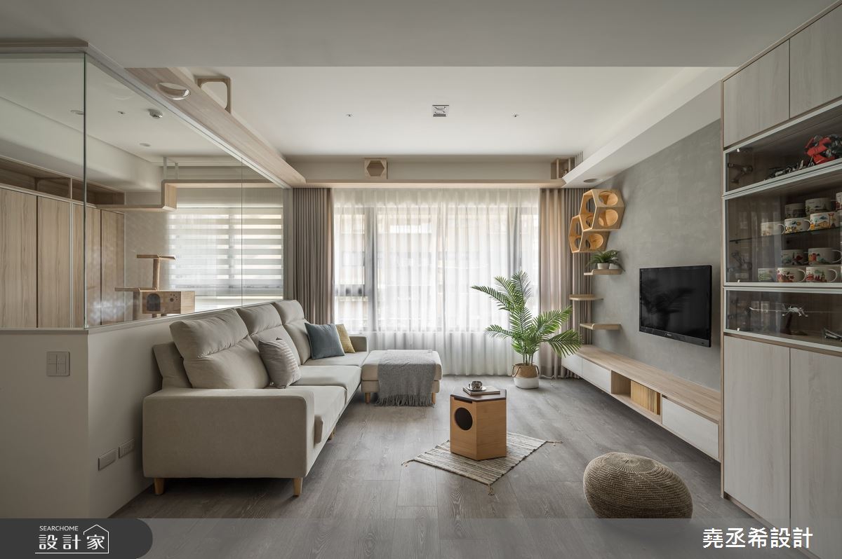 與喵星人共享幸福日子！獨立貓房、多元收納與世界地圖造型拉門，交織溫...