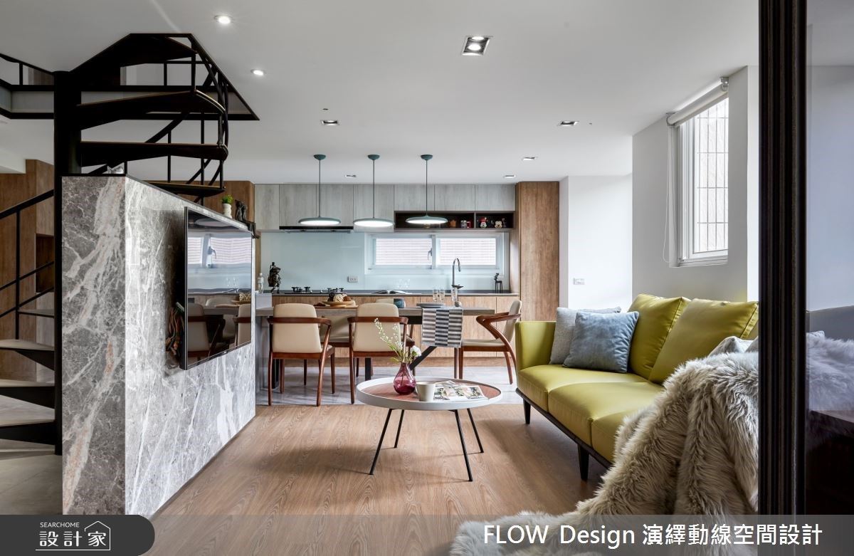42坪中古屋大進擊！夢幻斜屋頂X北歐複層宅 讓大餐桌充滿著一家三口的歡笑聲