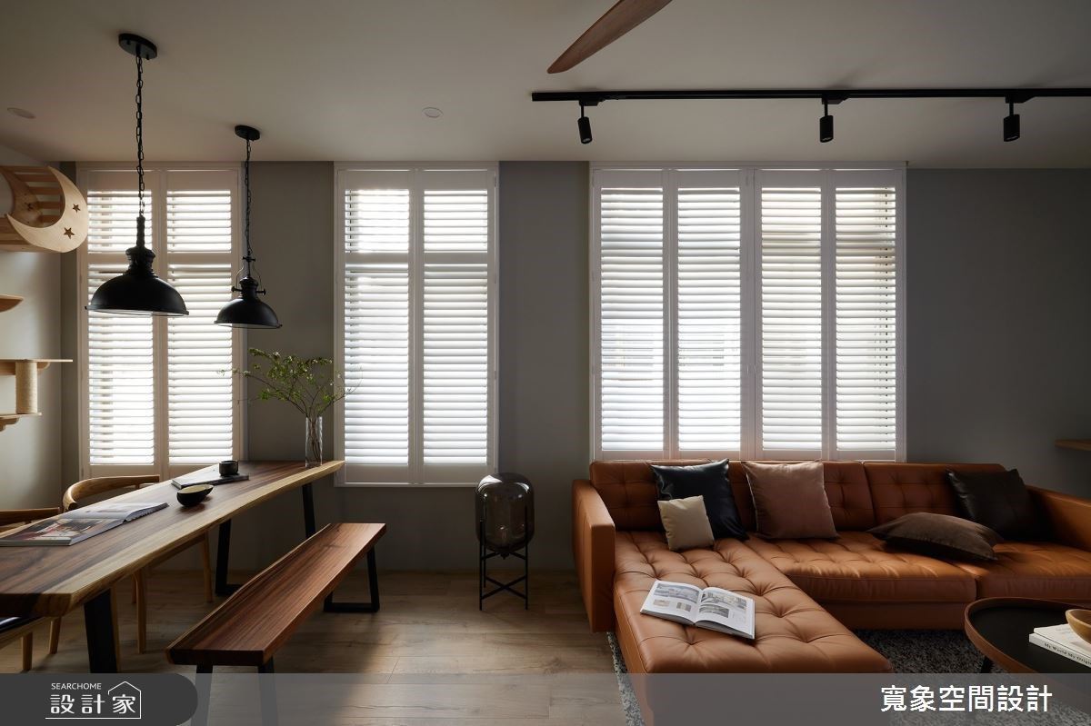 玄關洗手台升級居家防疫！木百葉優化採光與通風、訂製貓咪天梯串連客廳...