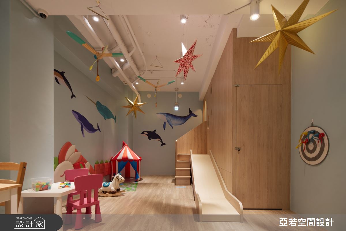 210坪復健科診所融入插畫與滑梯，超童趣設計讓復健過程變好玩!