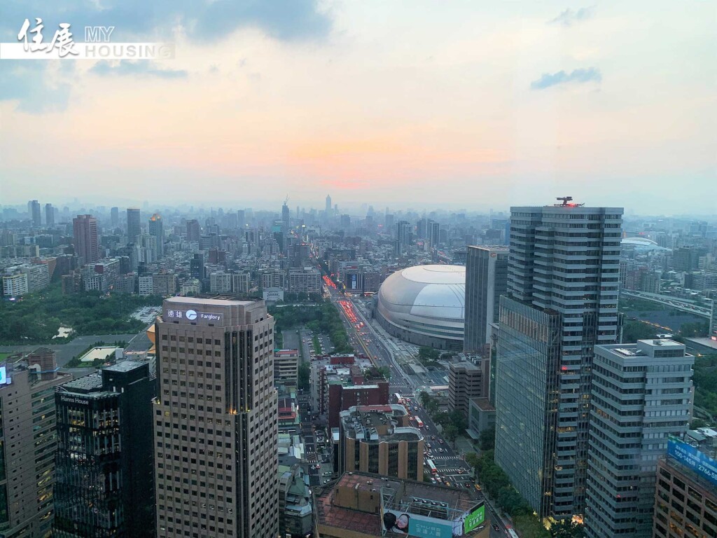 大巨蛋使照過了 蔣萬安10／27開箱