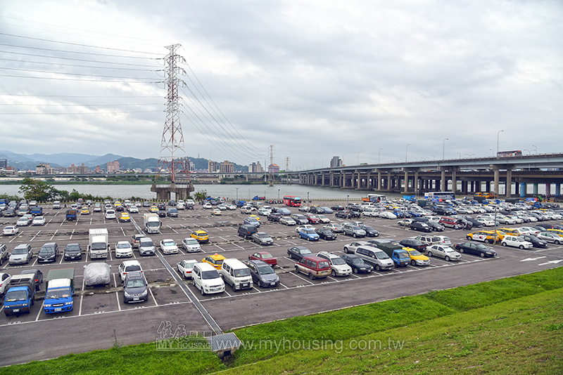 使用鄰地設停車空間 同意書可載明使用期限