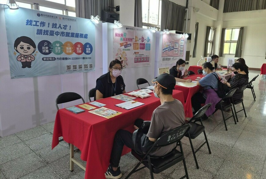 台中勞工局挺身障青年靠能力闖職涯！ 27 處就業服務據點提供「一案到底...