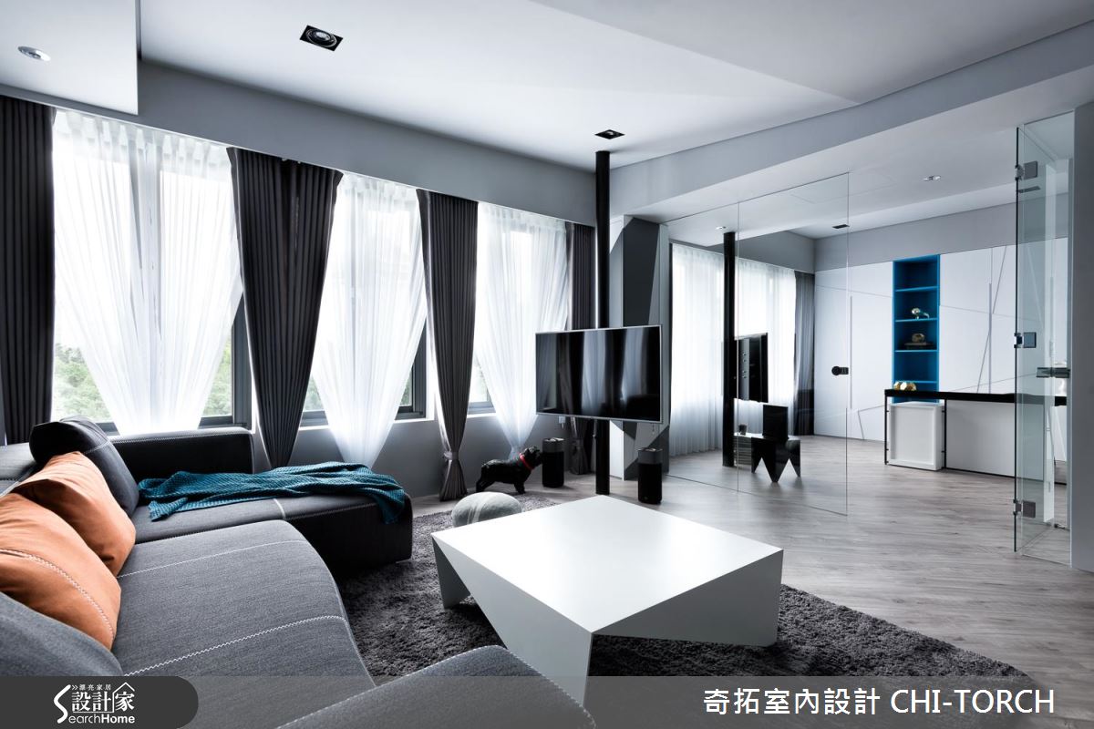 重現記憶中的一抹藍！ 在四樓公寓一起遨遊全世界