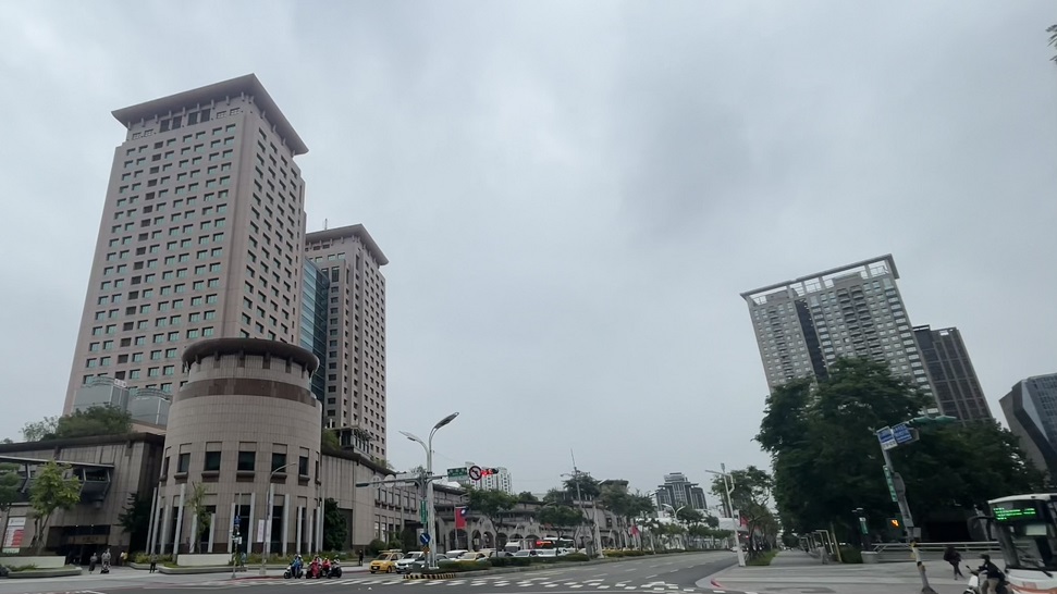 板橋地王級商場！空租養蚊13年 建商曝光新動態