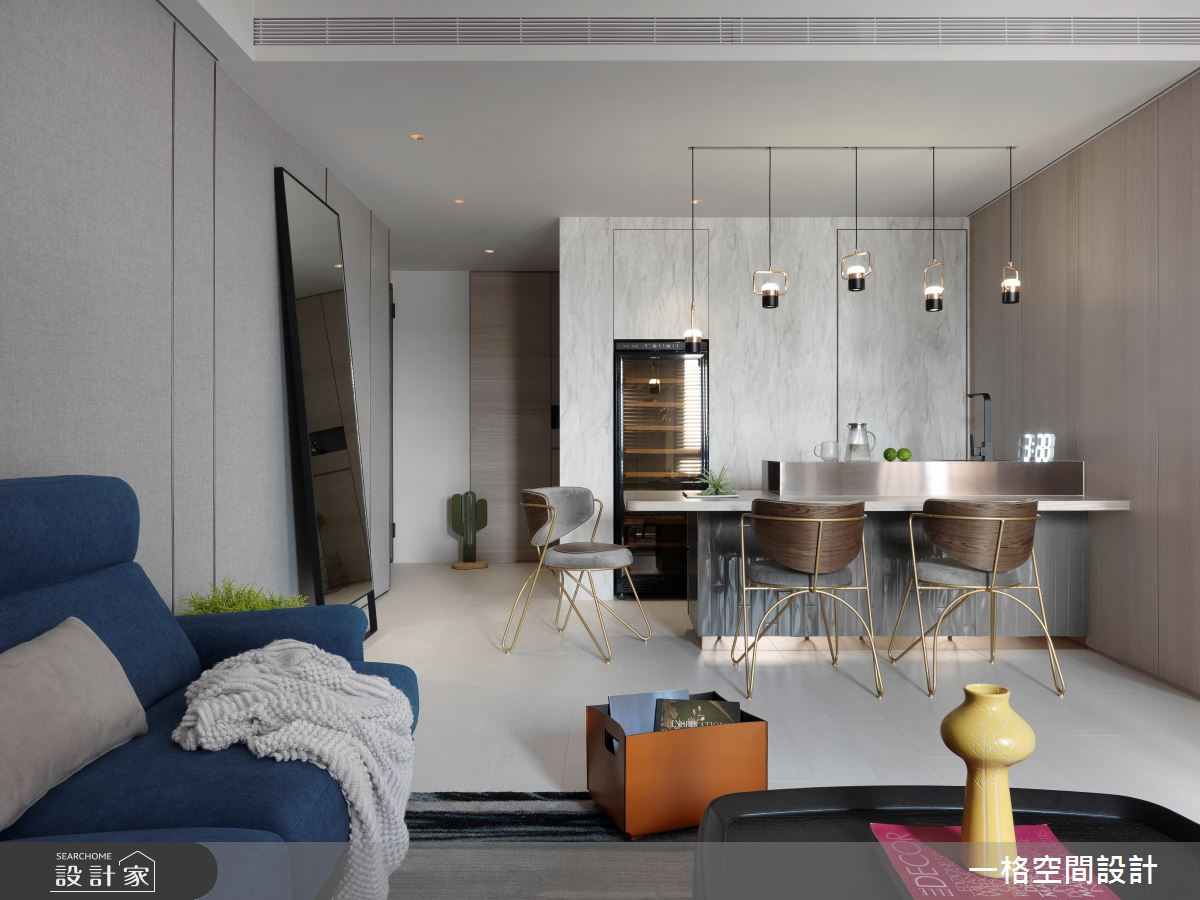 YouTuber 冰蹦拉的家！用鮮明色彩 + 金屬質感打造輕奢華網美風