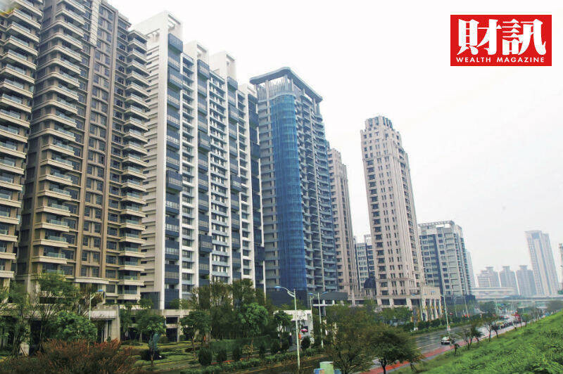 內政部次長花敬群開嗆 房市紅單這樣炒，竹縣下禁令祭重罰