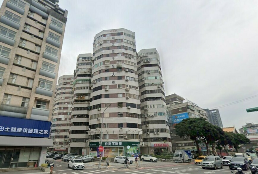 46年士林雙子星大樓重生！220戶社區獲北市補助，啟動外牆整新工程