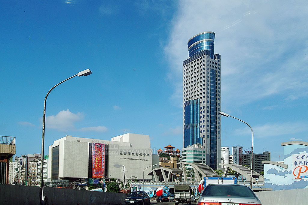 基隆皇冠大樓標售案 7月中開標