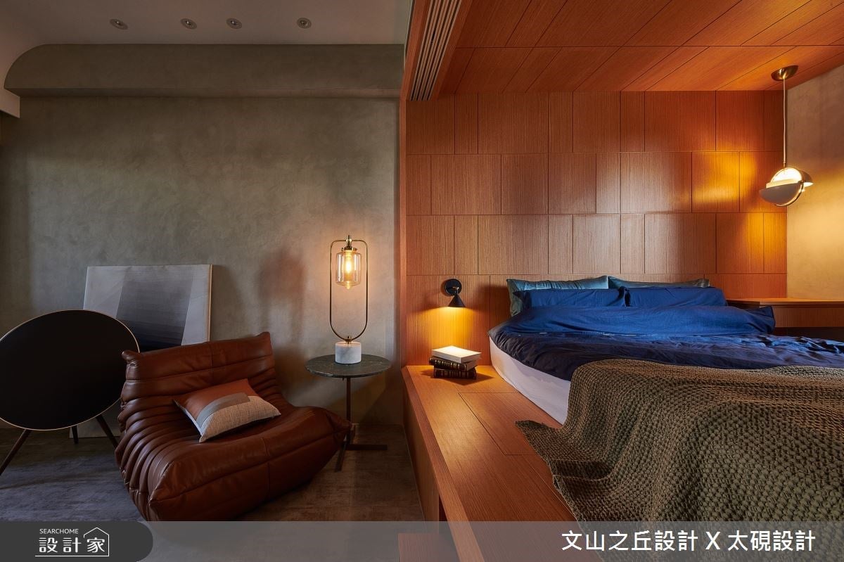 鑲有玫瑰金的10坪湖水綠小豪宅！滿載收納外，還兼顧美感的全面機能宅