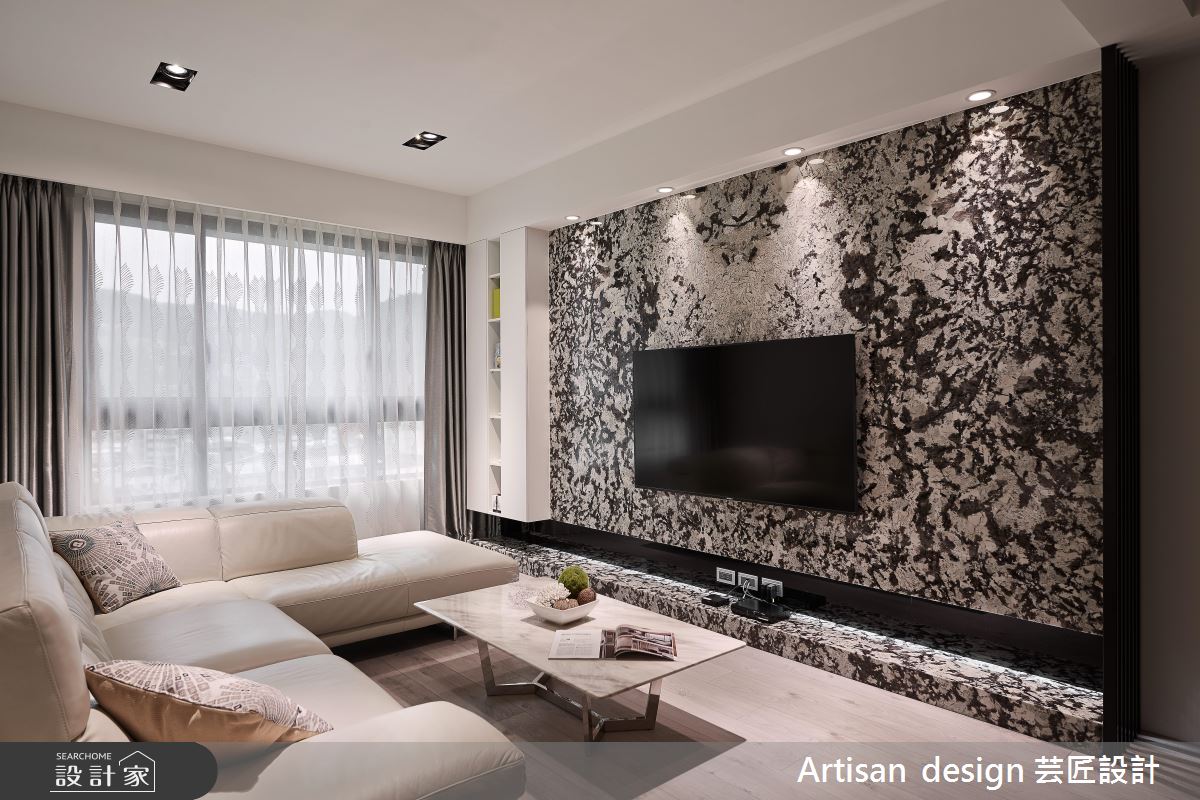格局重新定位！動線一氣呵成的黑白系採光好宅