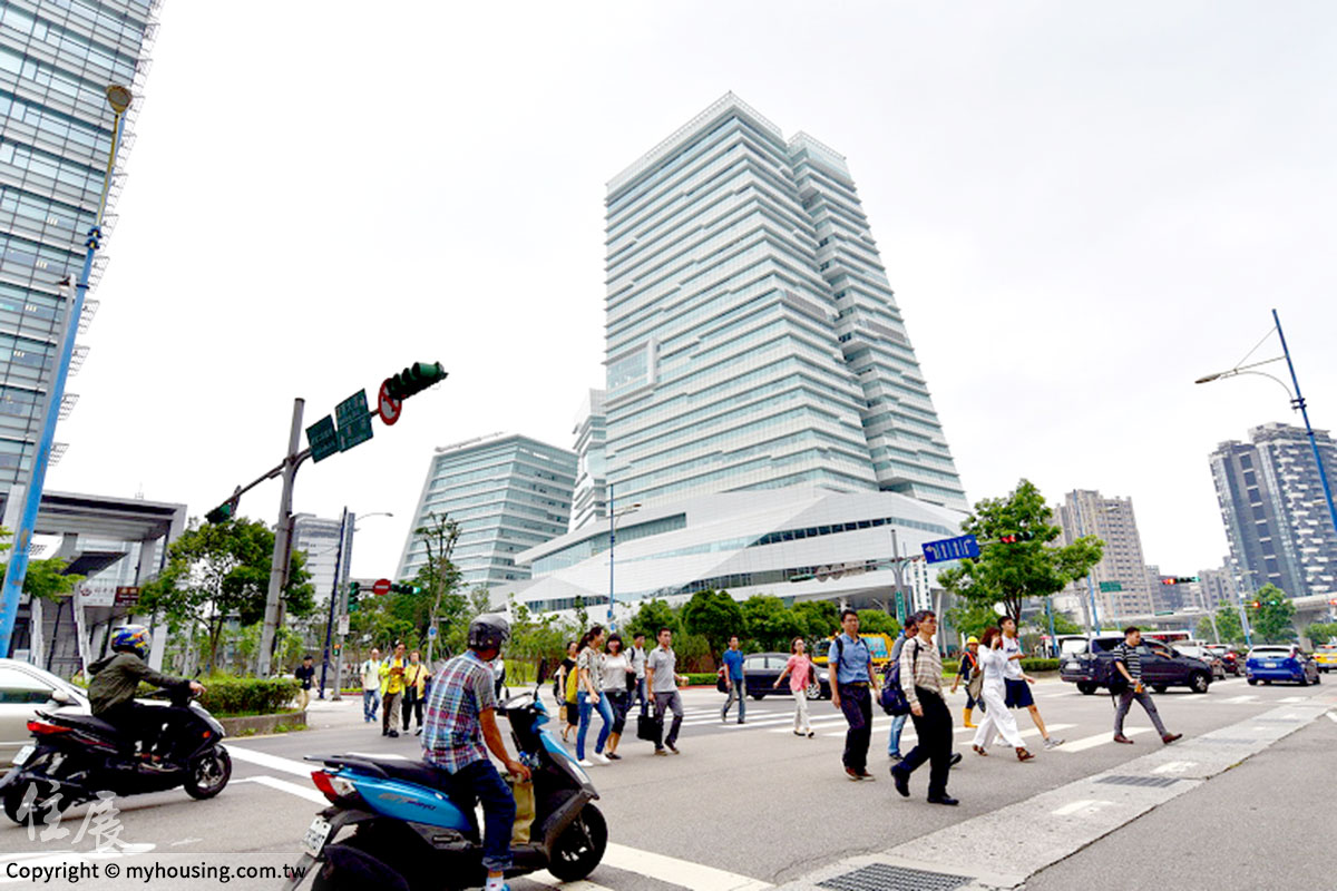 南港發展潛力掀論戰 網嫌棄：位處邊陲、腹地狹長「配不上主角」