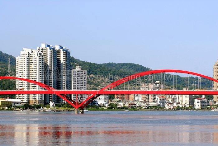 八里頂罟活動中心  預計106年底完工