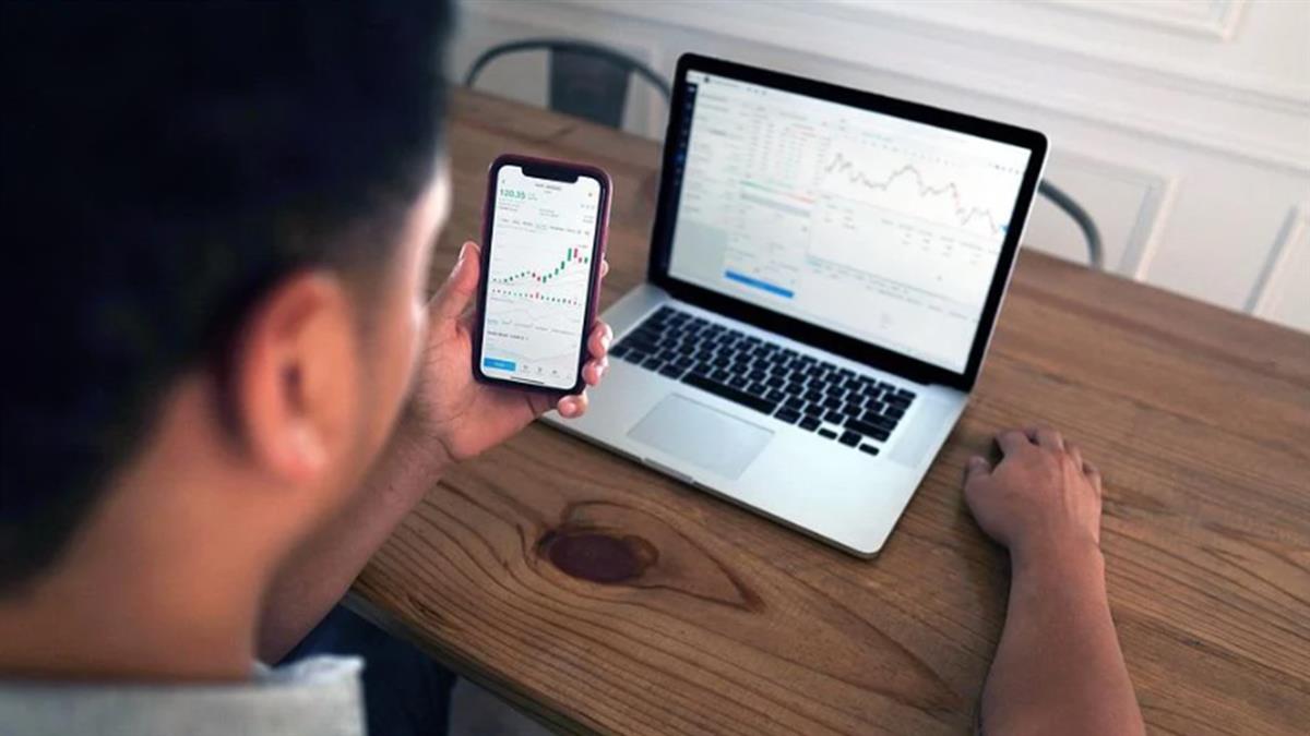 年薪百萬不會投資！他問是否該買房？網喊：買來租都賺