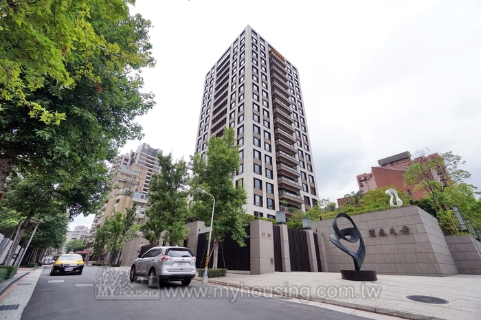 北市天母豪宅 再傳賠售交易